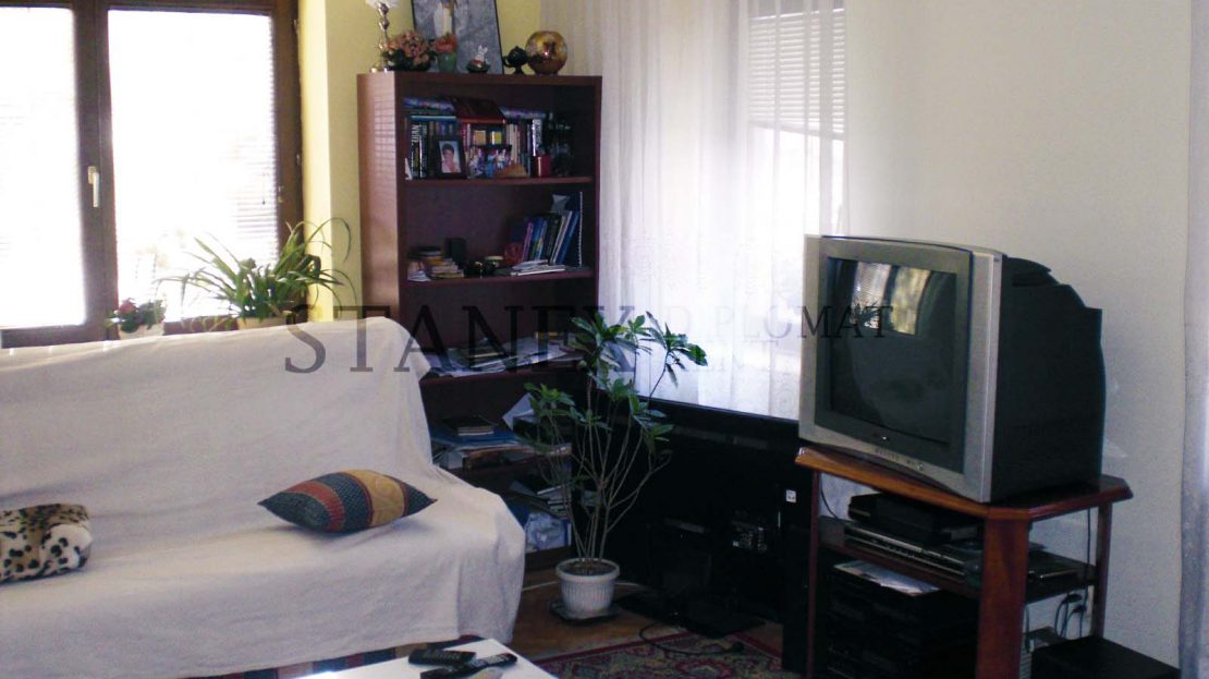 Commercial space 8 offices Senjak Belgrade P614