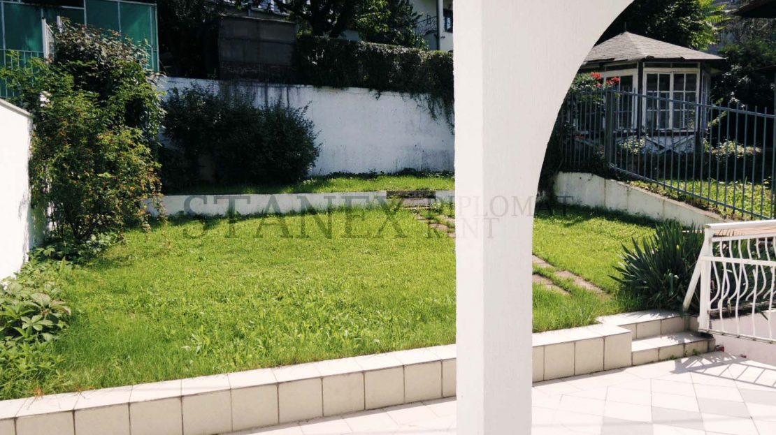 Five bedrooms house Senjak Belgrade K305