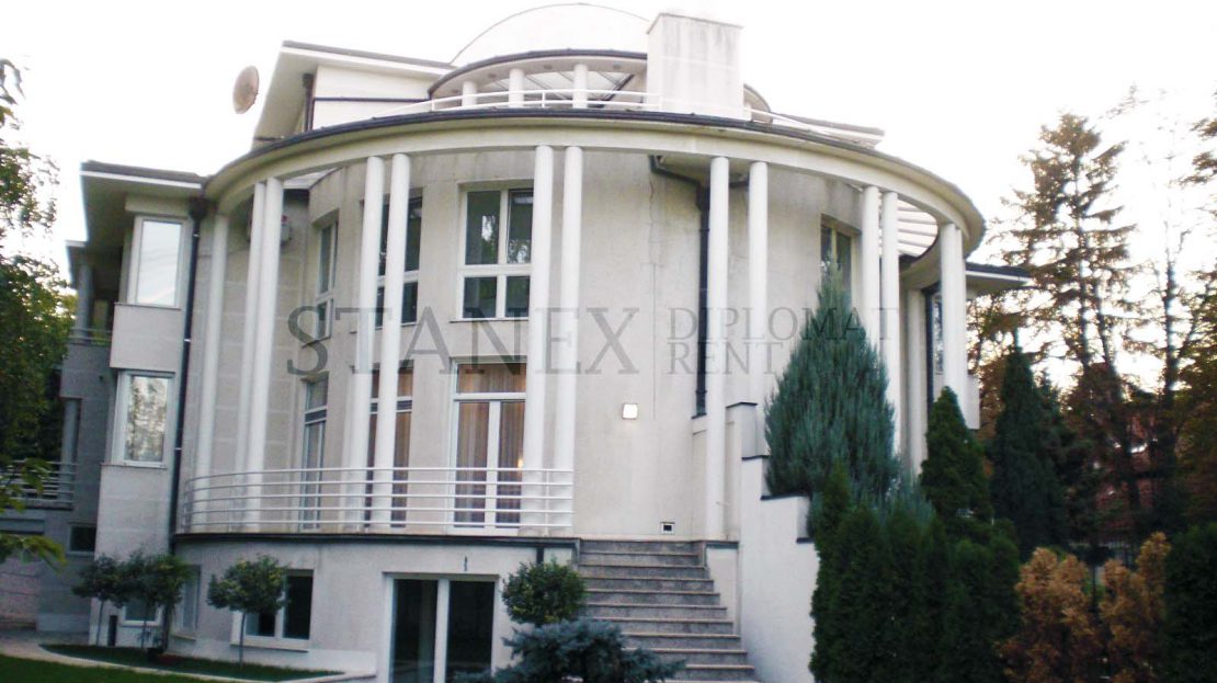 Five bedrooms house Dedinje Belgrade K479