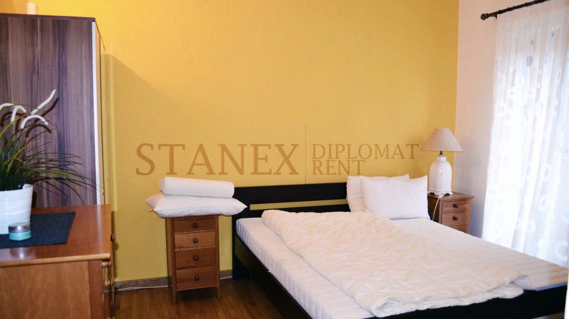 Four bedroom house Senjak Belgrade K356