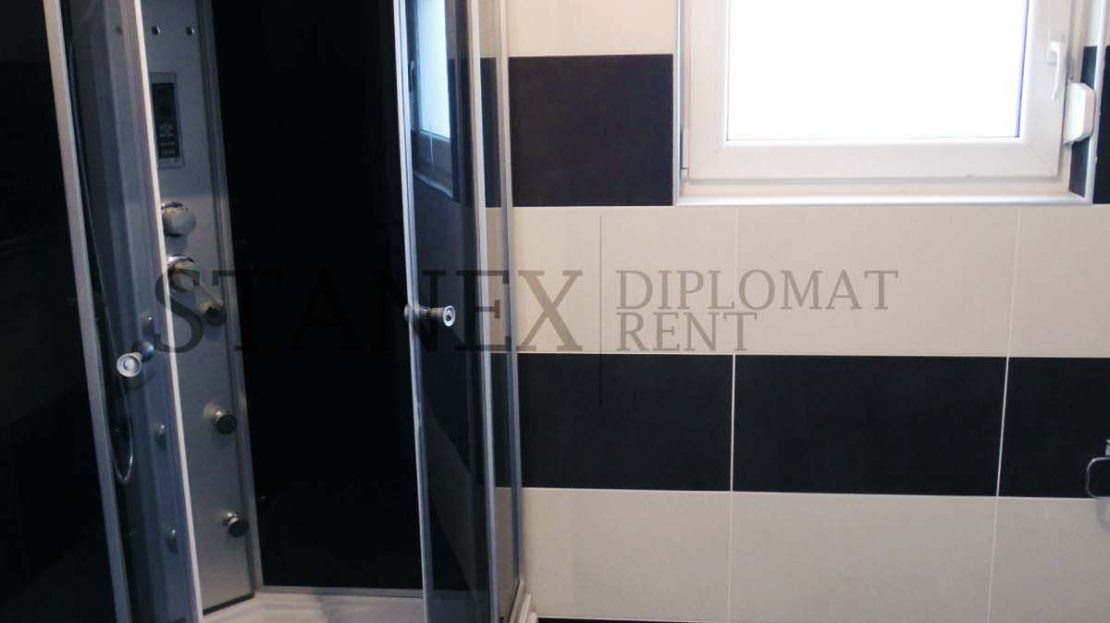 Three bedroom apartment Dedinje Belgrade S1828