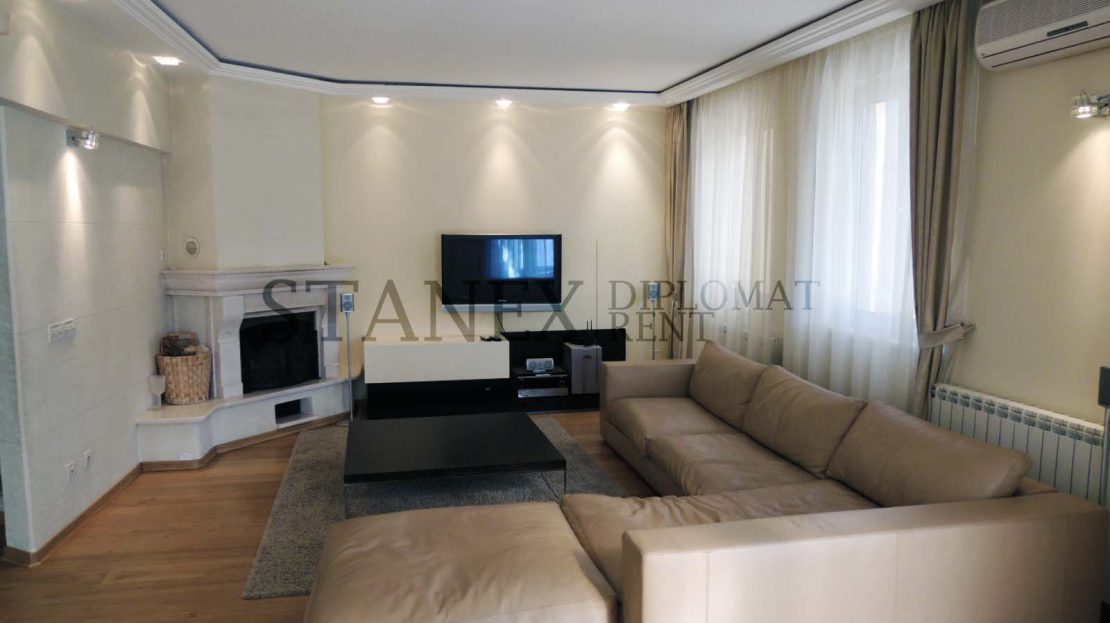 Three bedroom apartment Dedinje Belgrade S1832
