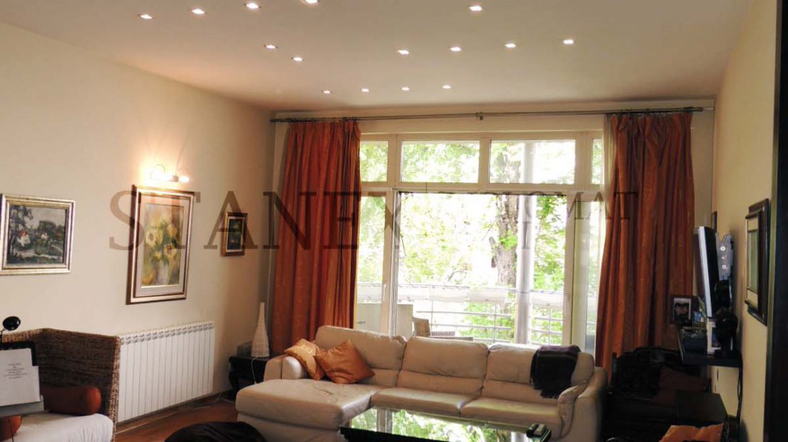 Three bedroom apartment Vracar Belgrade S1870