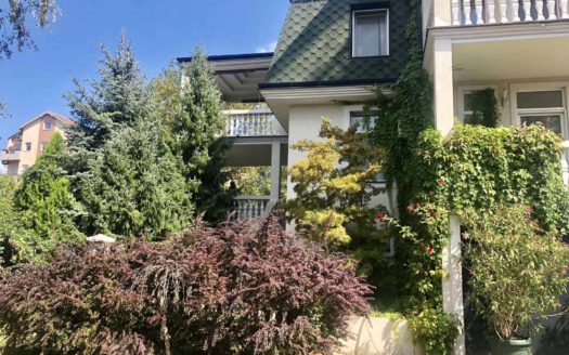 Five-bedroom house, K649, Visnjicka Banja, Belgrade