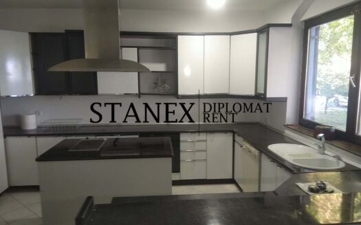 Four-bedroom house, K699, Zemun, Belgrade