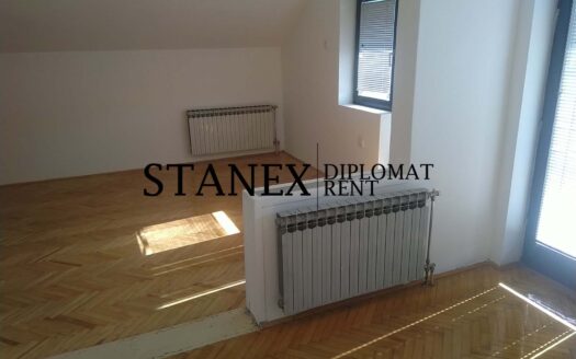 Four-bedroom house, K699, Zemun, Belgrade