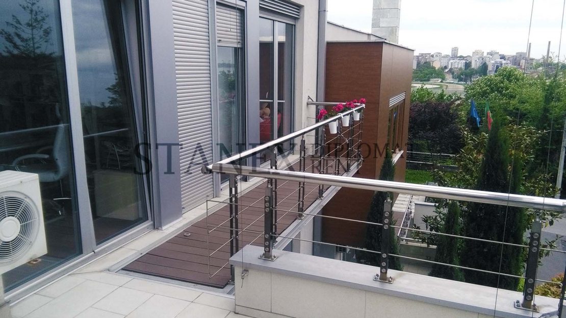Three bedroom apartment Senjak Belgrade S1535