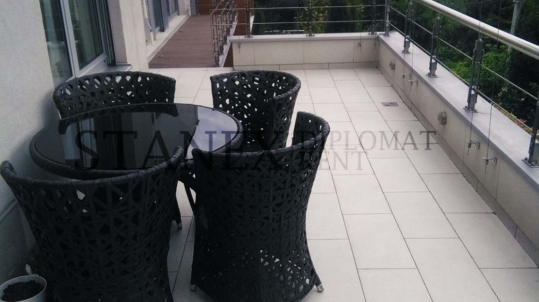 Three bedroom apartment Senjak Belgrade S1535