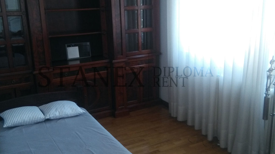 Four bedroom apartment Belgrade S1186