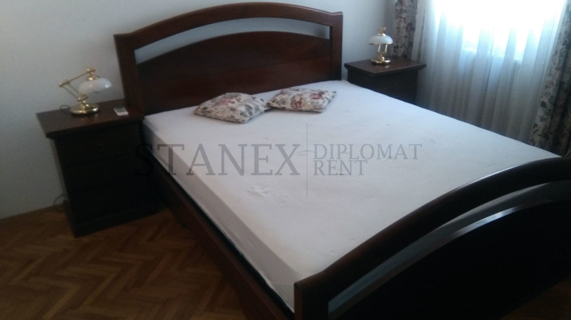Four bedroom apartment Belgrade S1186